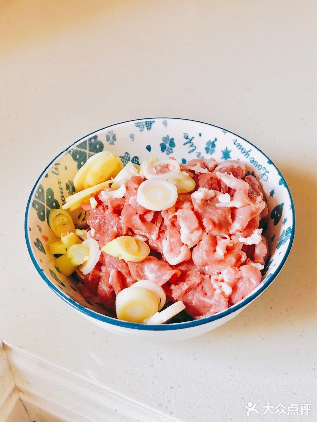 荤素搭配三步走快手菜之【青笋炒肉】