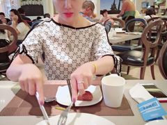 -海口绿发希尔顿酒店-田园汇自助餐·三文鱼·海鲜