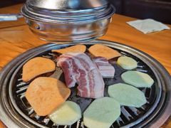 -唯成•韩国炭火烤肉 유성고기