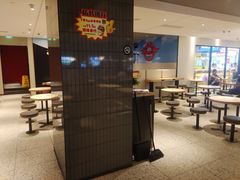 -肯德基(叠彩店)