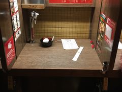 -一兰拉面(新宿中央东口店)