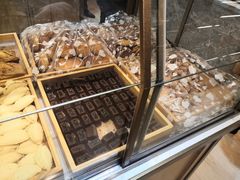 -玛尔哈巴·塔塔尔糕点(华侨小区店)