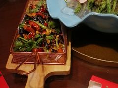 -那家老院子东北菜·饺子·小鸡炖蘑菇(艳华街店)