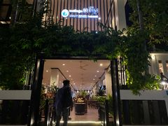 -Neary Khmer Restaurant
