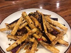 功夫茄子-宋都禾源·灌汤包子(汉兴路直营店)