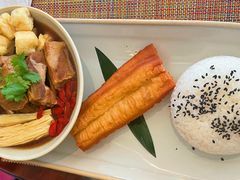 -上海和平饭店维克多咖啡厅 Victor's