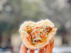 -李与白包子铺(桐梓林店)