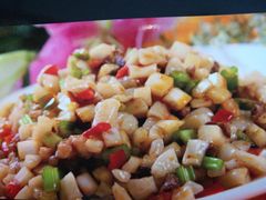 丁丁炒面-阿布都新疆美食