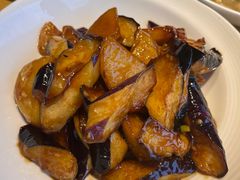-关东小磨东北菜(上海长风大悦城店)