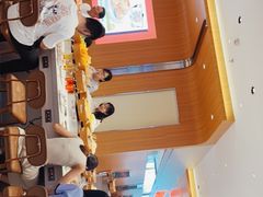 -龍歌自助小火锅(市南金茂湾店)