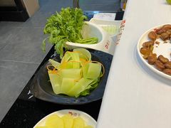 -德天肥牛海鲜火锅(龙吟坊店)