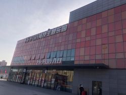 -嗨翻Hi-Fun竞技主题乐园·蹦床团建生日聚会(五棵松华熙店)