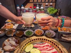 -铭牛烧肉·和牛海鲜自助(高新月牙湖店)