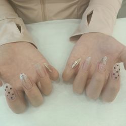 -斯馨·健康美甲美睫