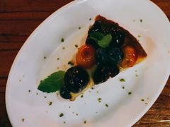 樱桃蓝莓塔-羽深肉铺 Steak & Wine