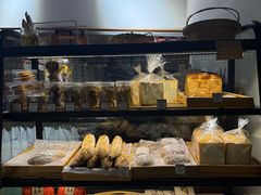 -房角石咖啡与书(吉大南校店)