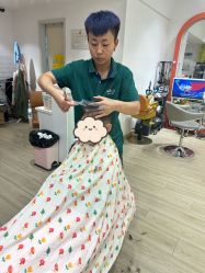 -阿朵拉儿童发型设计(金狮广场店)