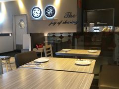 大堂-必胜客(武汉欢乐谷店)