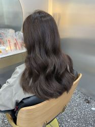 -Tloml salon