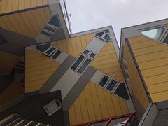 -立体方块屋