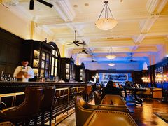 -LONG BAR 廊吧(外滩华尔道夫酒店)