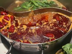 -牛德亨臻牛潮汕火锅(万邦时代店)