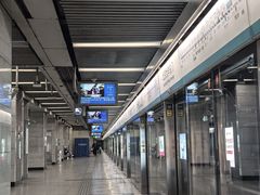 -北京大学东门(地铁站)