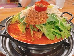-喇喇排骨火锅·传统韩式脊骨汤(望京西园总店)