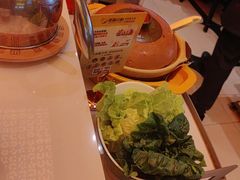-润园四季椰子鸡火锅(卓越INTOWN店)