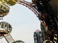 -影汇之星8字形摩天轮