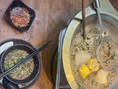 -天成·潮州牛肉脆肉鱼生蚝自助火锅