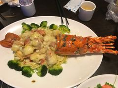 -顺峰渔港中国人的餐厅