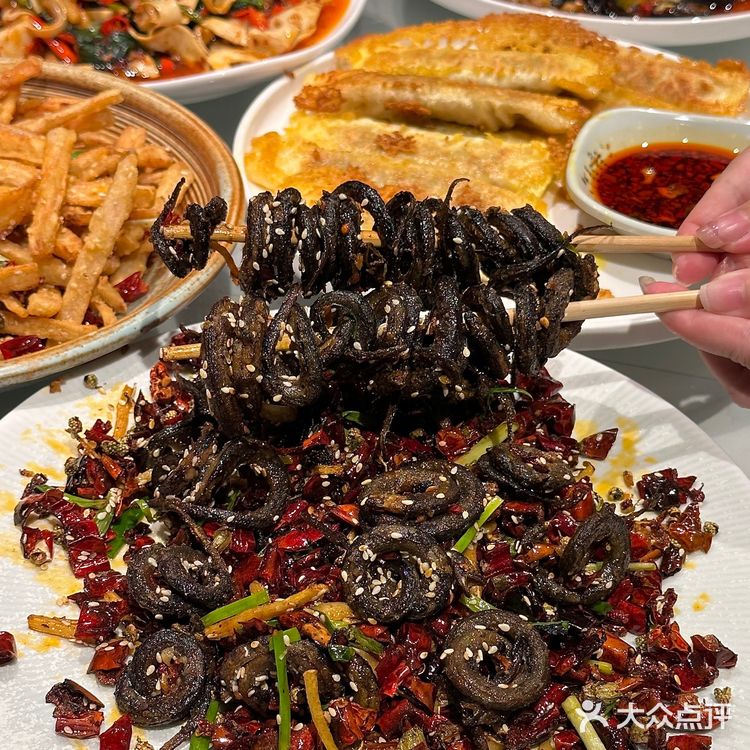 来武汉记住这个位置！好吃好巴适！