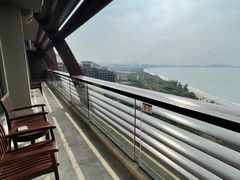 -三亚湾海居铂尔曼度假酒店