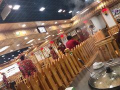-屯老二农家铁锅炖·行业领军者(梅江店)