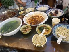 -九九豆花馆(解放碑步行街店)