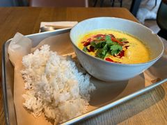 泰式黄咖喱鲷鱼虾仁饭-Wagas沃歌斯(正大乐城店)