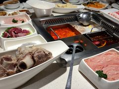 -海底捞火锅鲜切牛肉主题店(长寿路店)