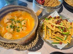 -巴厘龙虾·榜首油焖大虾(音乐学院·沿江酒馆店)