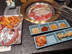 -烤路里·韩国品质自助烤肉(石路天虹4号店)