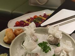 -得意咚瓜·顺德鱼生·冬瓜火锅(深圳首店)