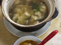 -小许三鲜砂锅馄饨店(家多乐烟酒店)