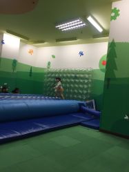 -莫莉幻想儿童乐园(武汉金银潭永旺店)