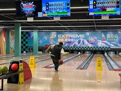 -极限PLAY运动娱乐新世界·团建派对潮玩休闲馆·室内蹦极高空游乐园