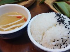 -雀舞云南菜(天津天河城购物中心店)