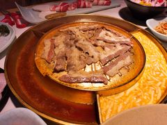 芝士煎蛋锅底-猪啊牛呀羊啊铜盘烤肉(正大广场店)