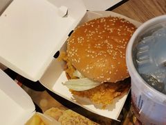 香辣鸡腿堡套餐-肯德基(中纬店)