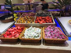 -锤头鲨毛肚海鲜烤肉自助餐厅(国购广场店)