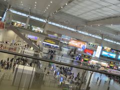 -麦当劳(上海虹桥站30B检票口楼上)