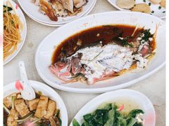 -锐记美食店·现捞海鲜(闸坡店)